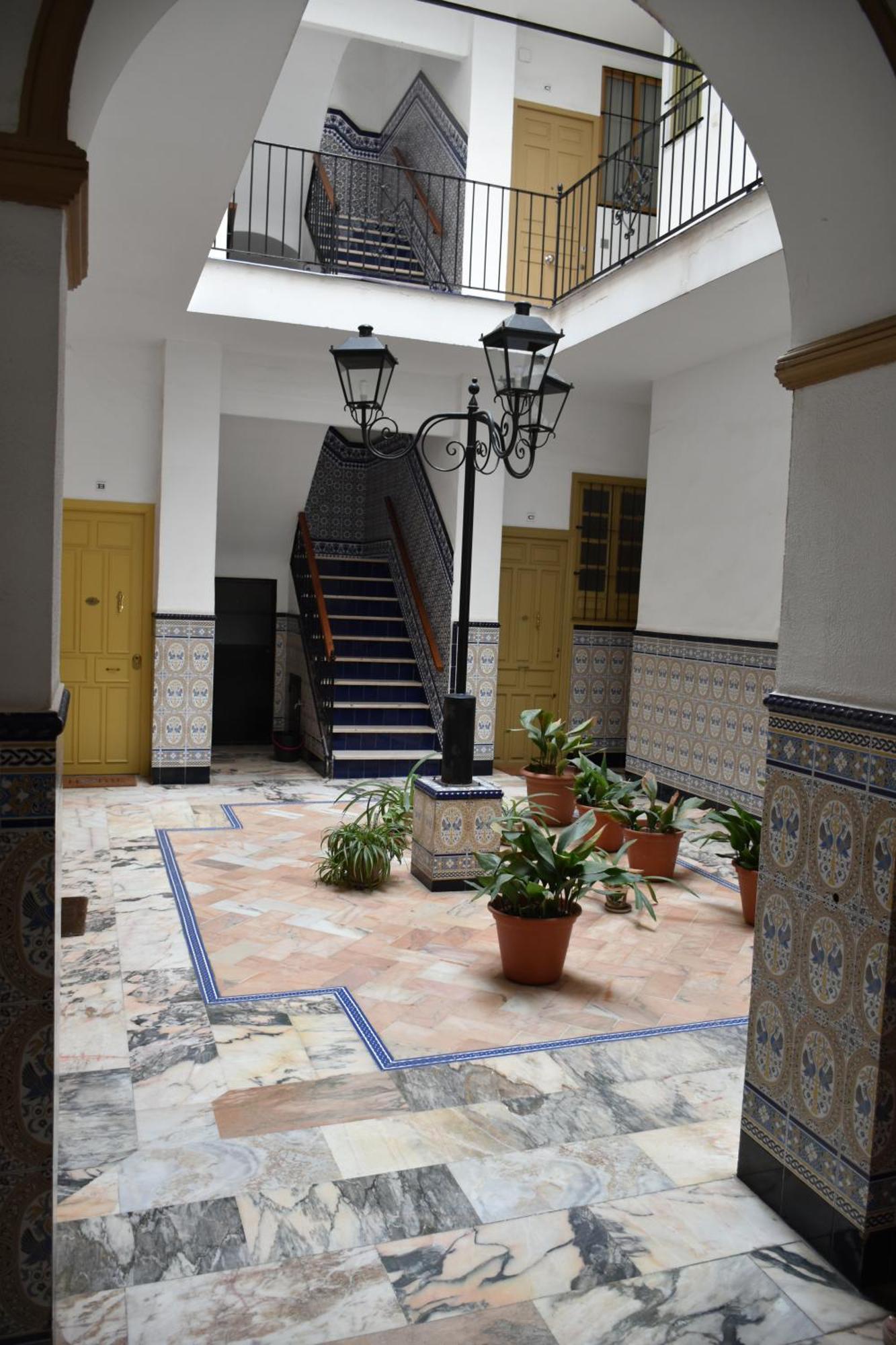 Appartamento Puerta Carmona Siviglia Esterno foto