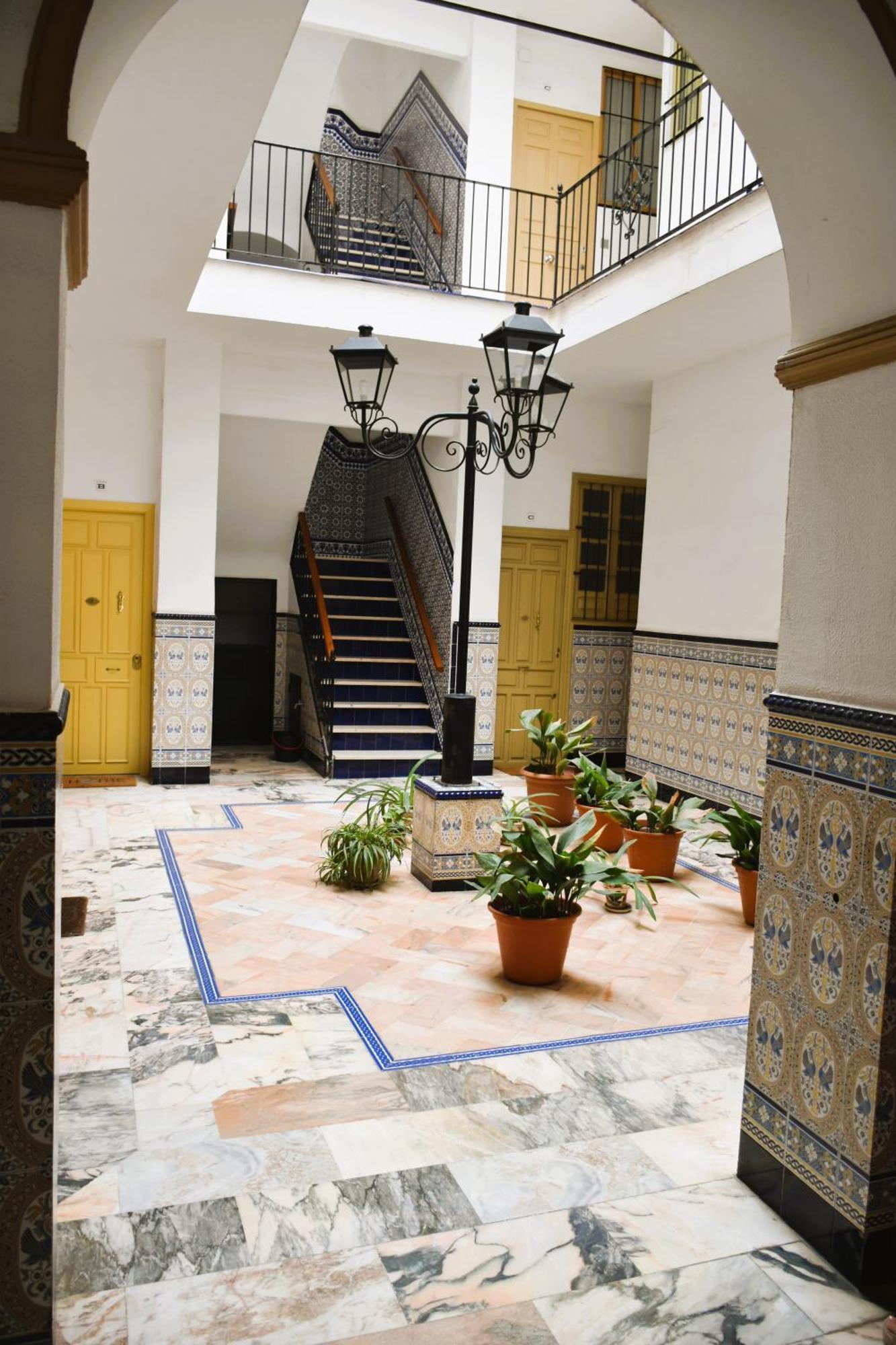 Appartamento Puerta Carmona Siviglia Esterno foto